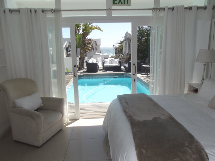 10 Bedroom Property for Sale in Milnerton Central Western Cape